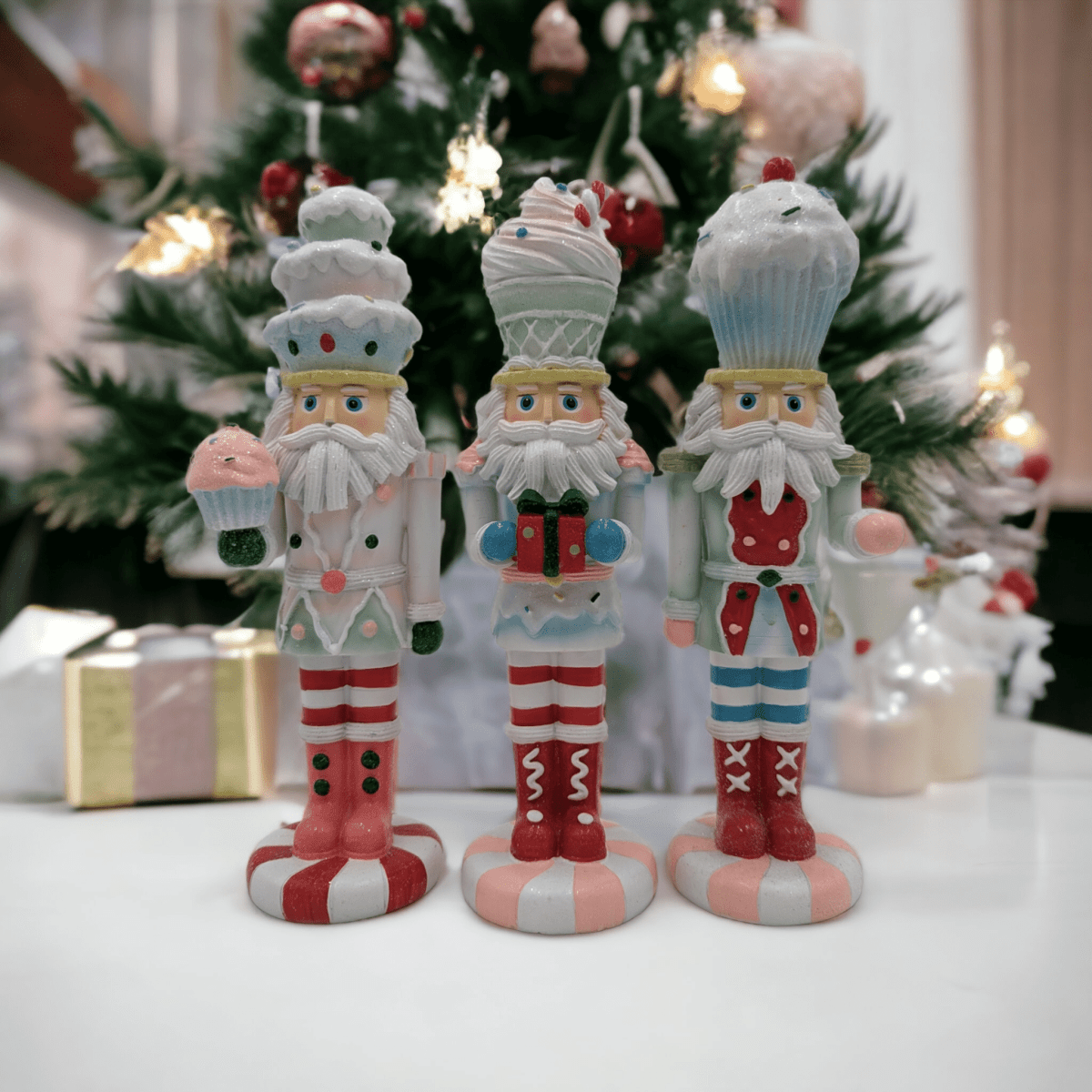 30cm Candy Nutcrackers Holding Cupcake - Exquisite Homewares