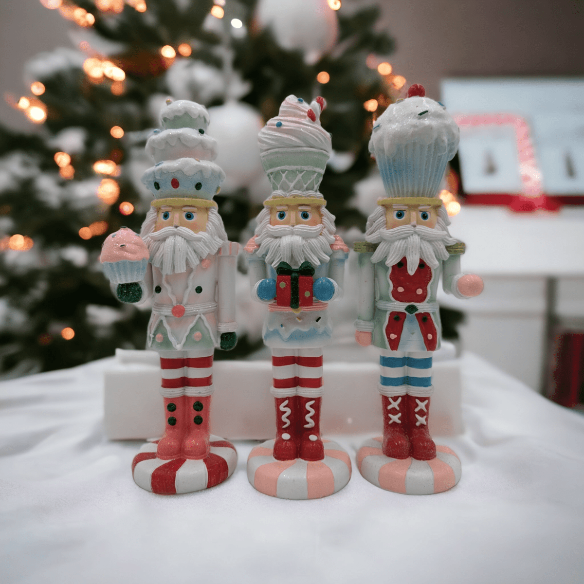 30cm Candy Nutcrackers Holding Cupcake - Exquisite Homewares