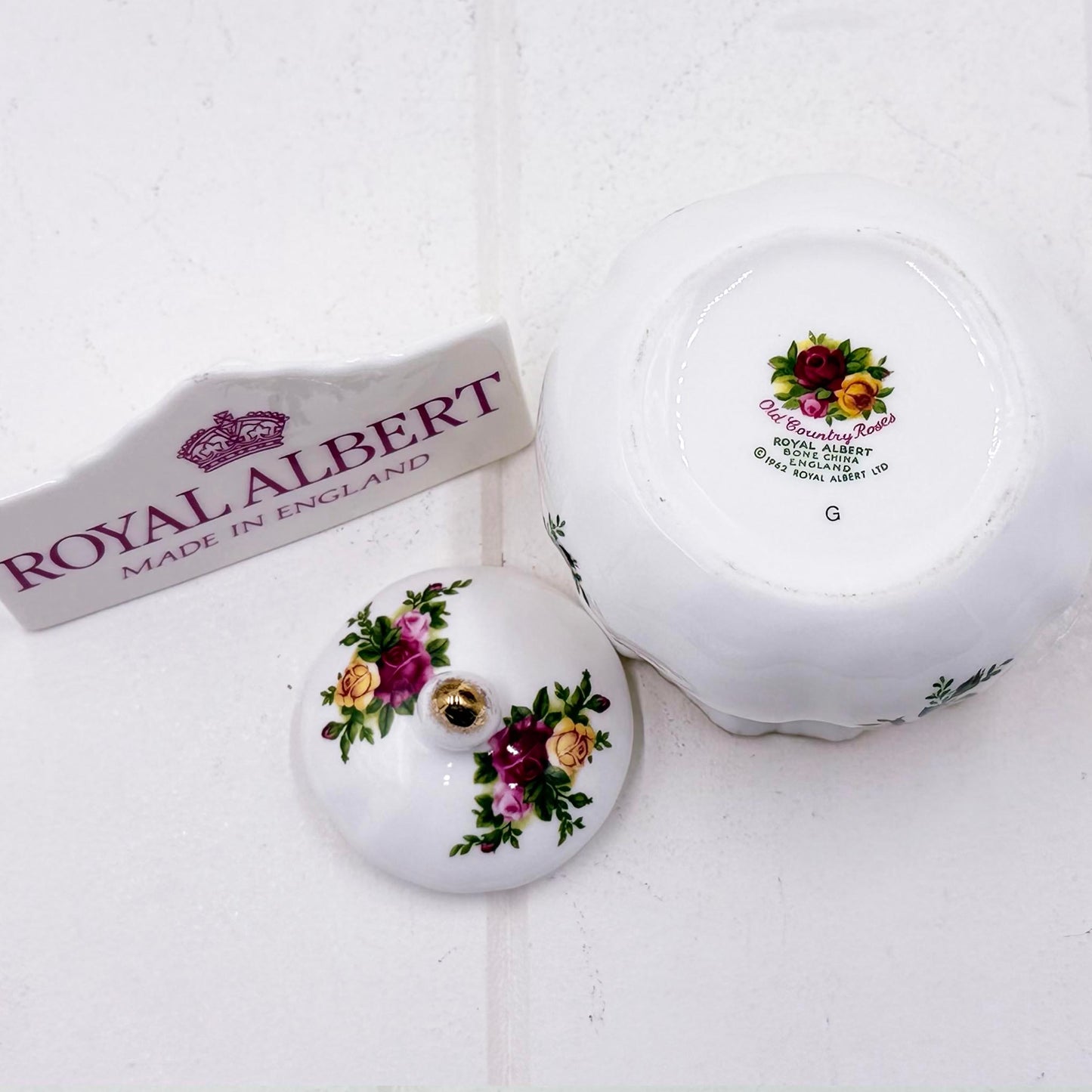 Royal Albert Old Country Roses Dorothy Pot