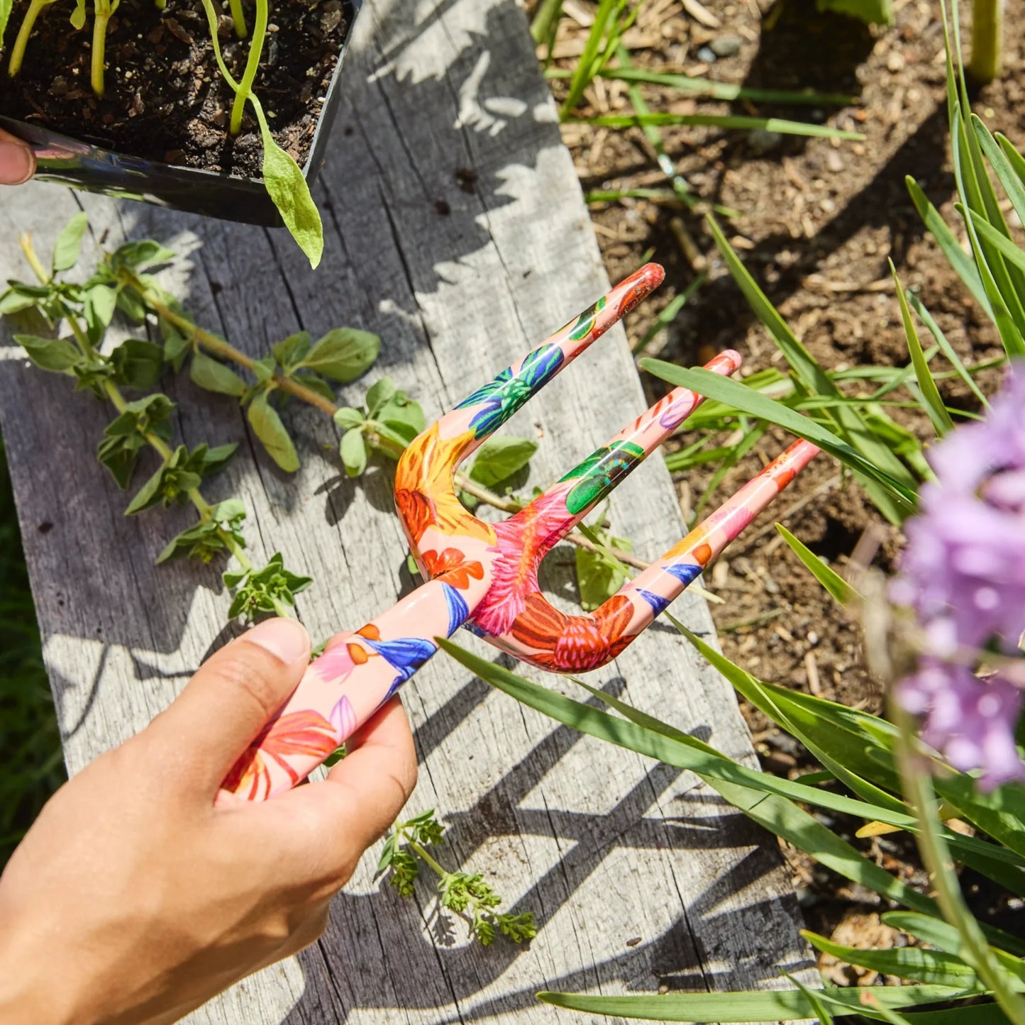 Wild Flowers In Bloom Garden Tools and Gloves Set - 4-Piece