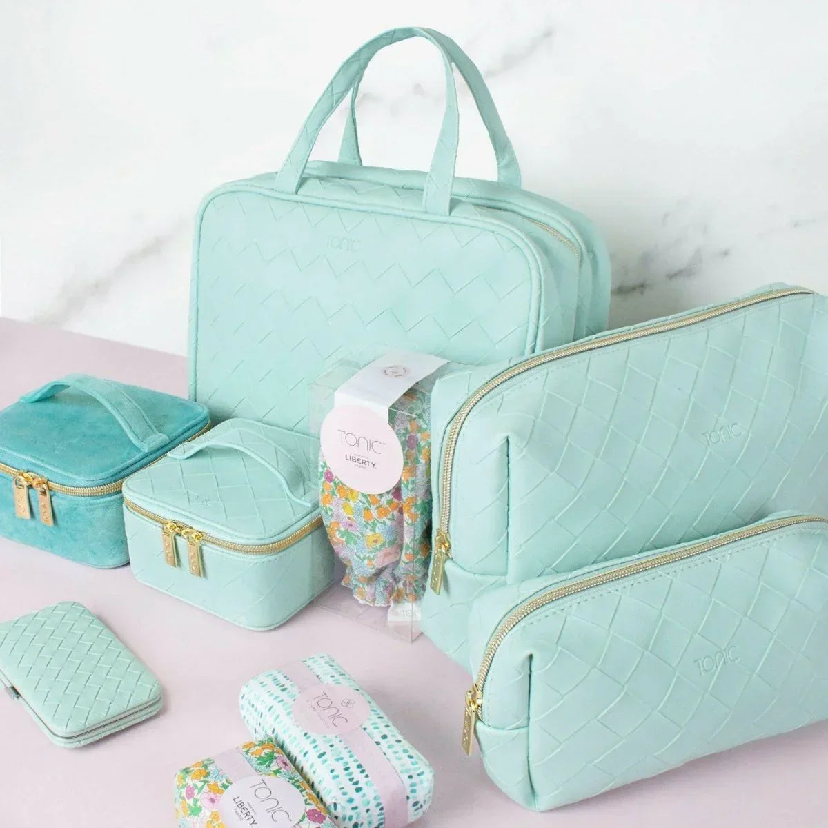 Hanging Cosmetic Bag - Woven Teal - Exquisite Homewares