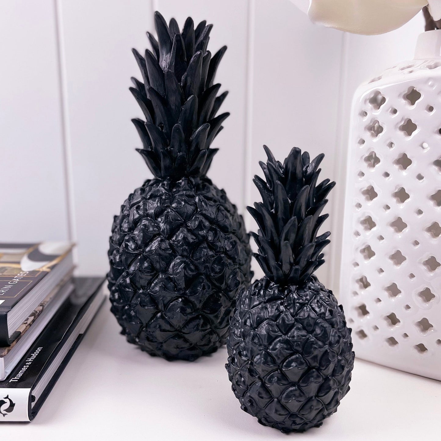Rich Black Pineapple - Exquisite Homewares