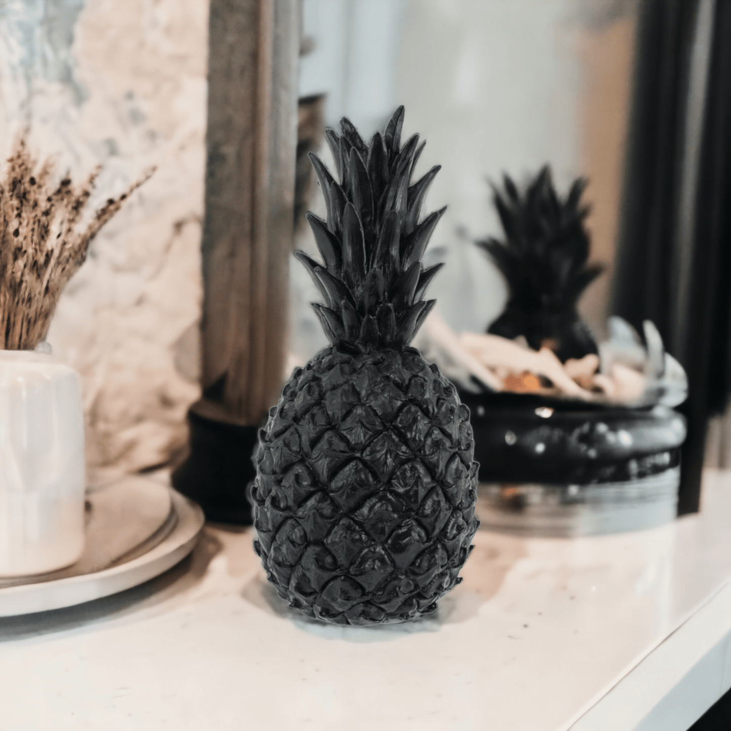 Rich Black Pineapple - Exquisite Homewares