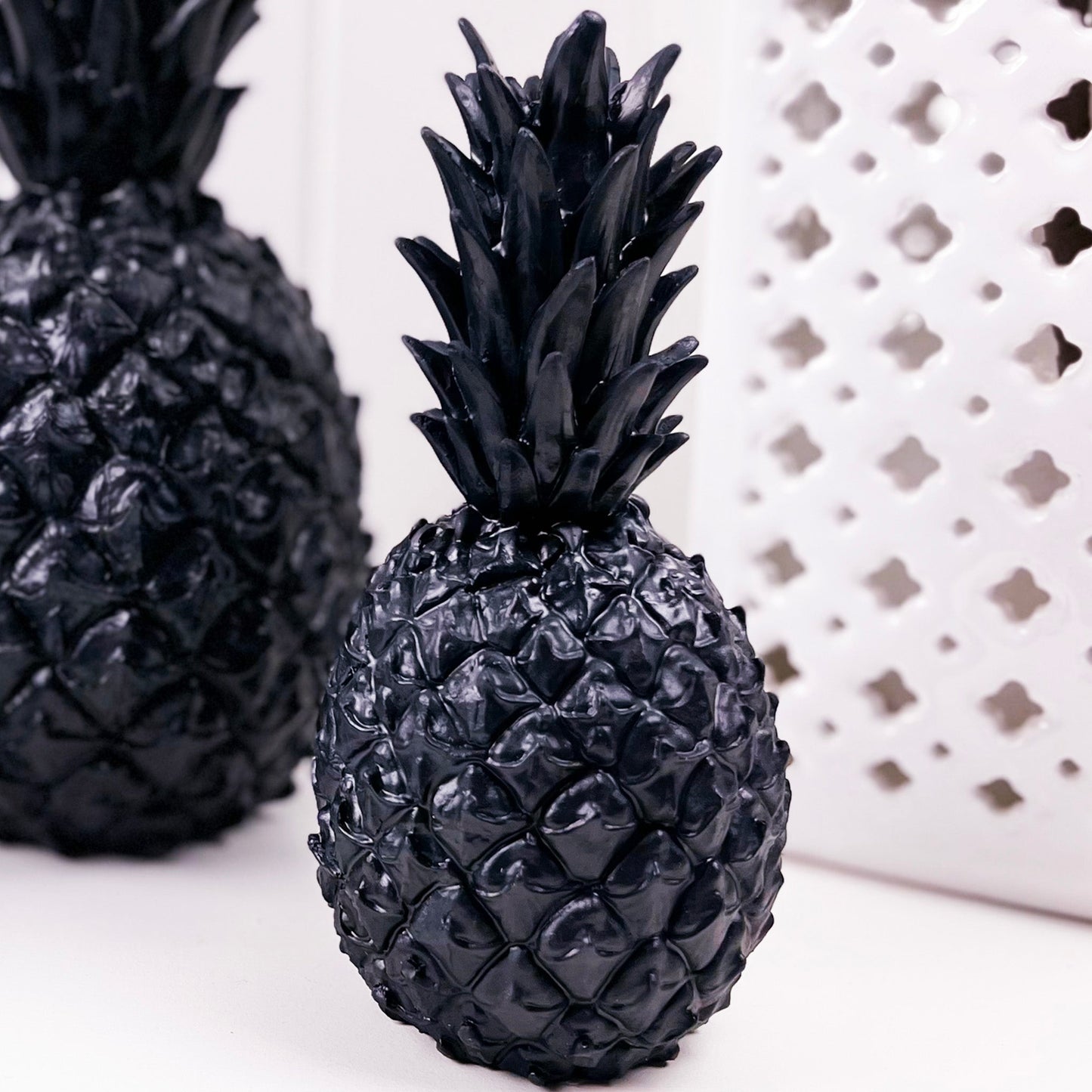 Rich Black Pineapple - Exquisite Homewares