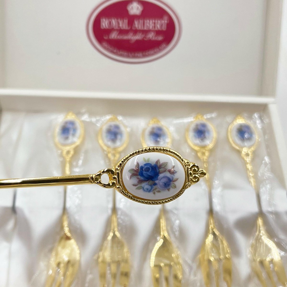 Royal Albert Moonlight Roses Cake Forks - Exquisite Homewares