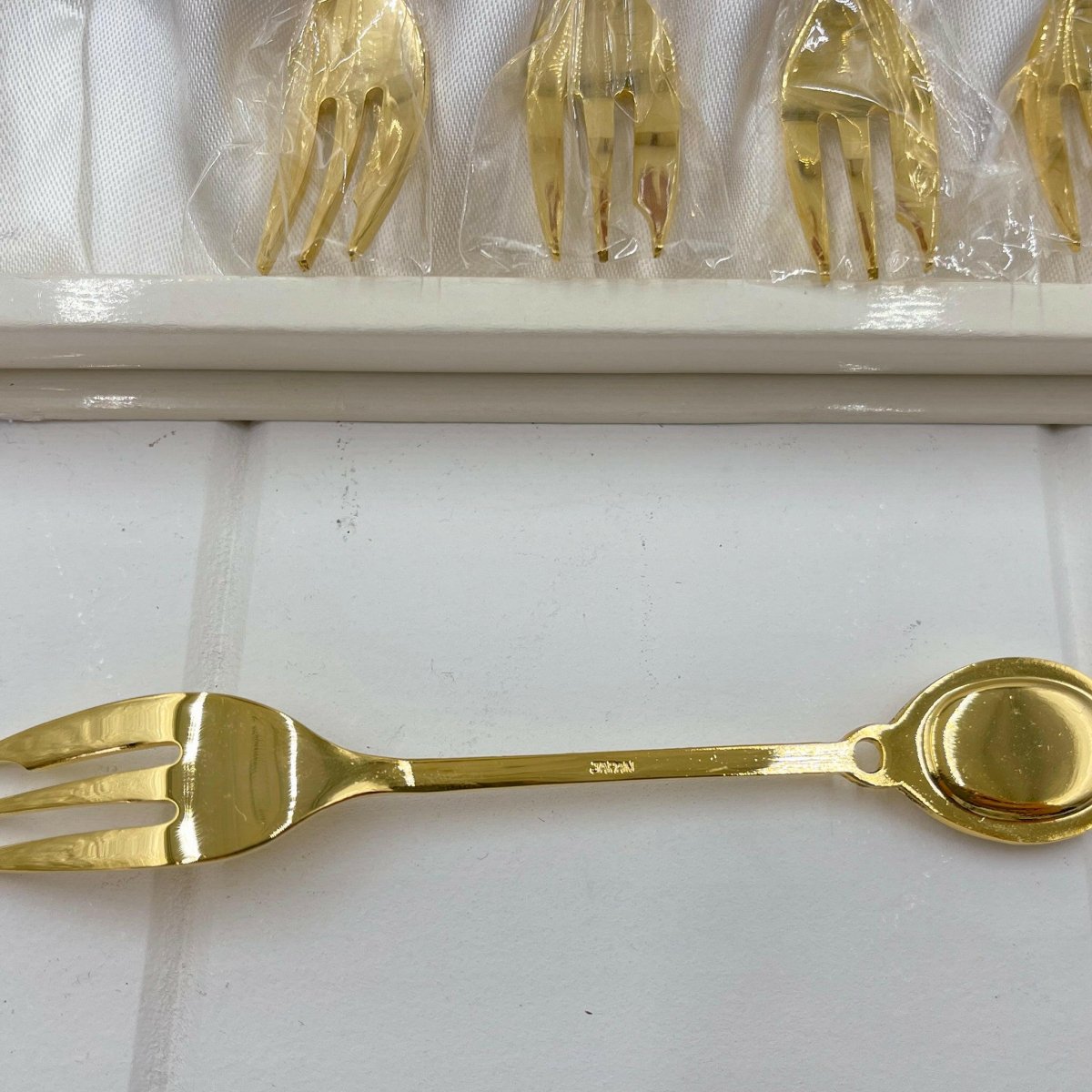 Royal Albert Moonlight Roses Cake Forks - Exquisite Homewares