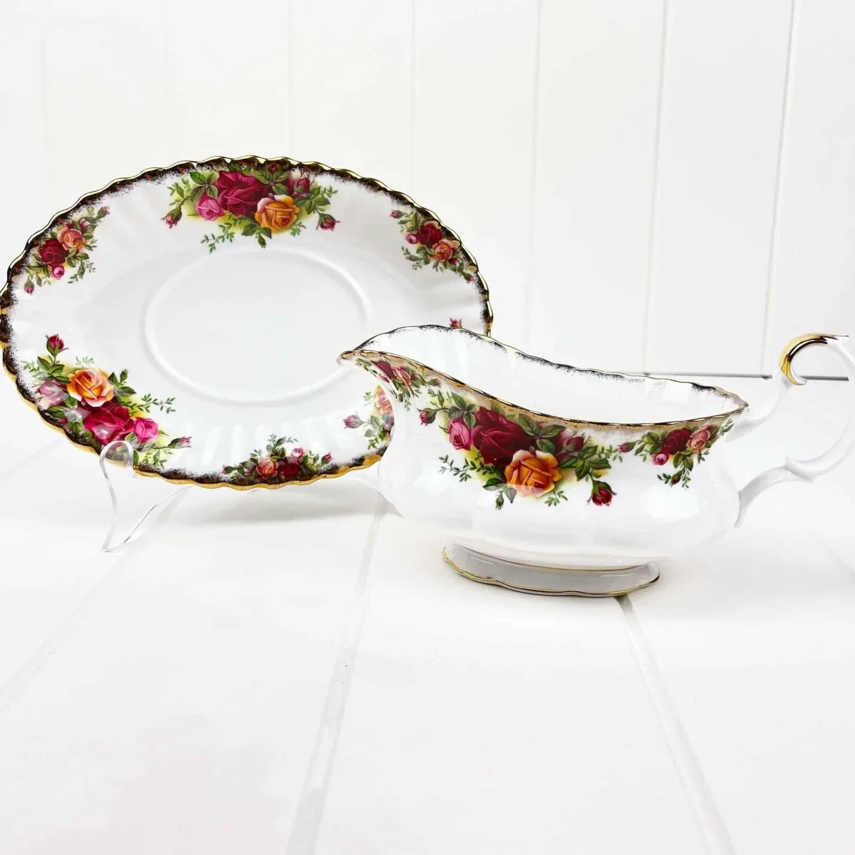 Royal Albert Old Country Roses Gravy Boat & Underplate - 2nd Edition Made in England - Exquisite Homewares