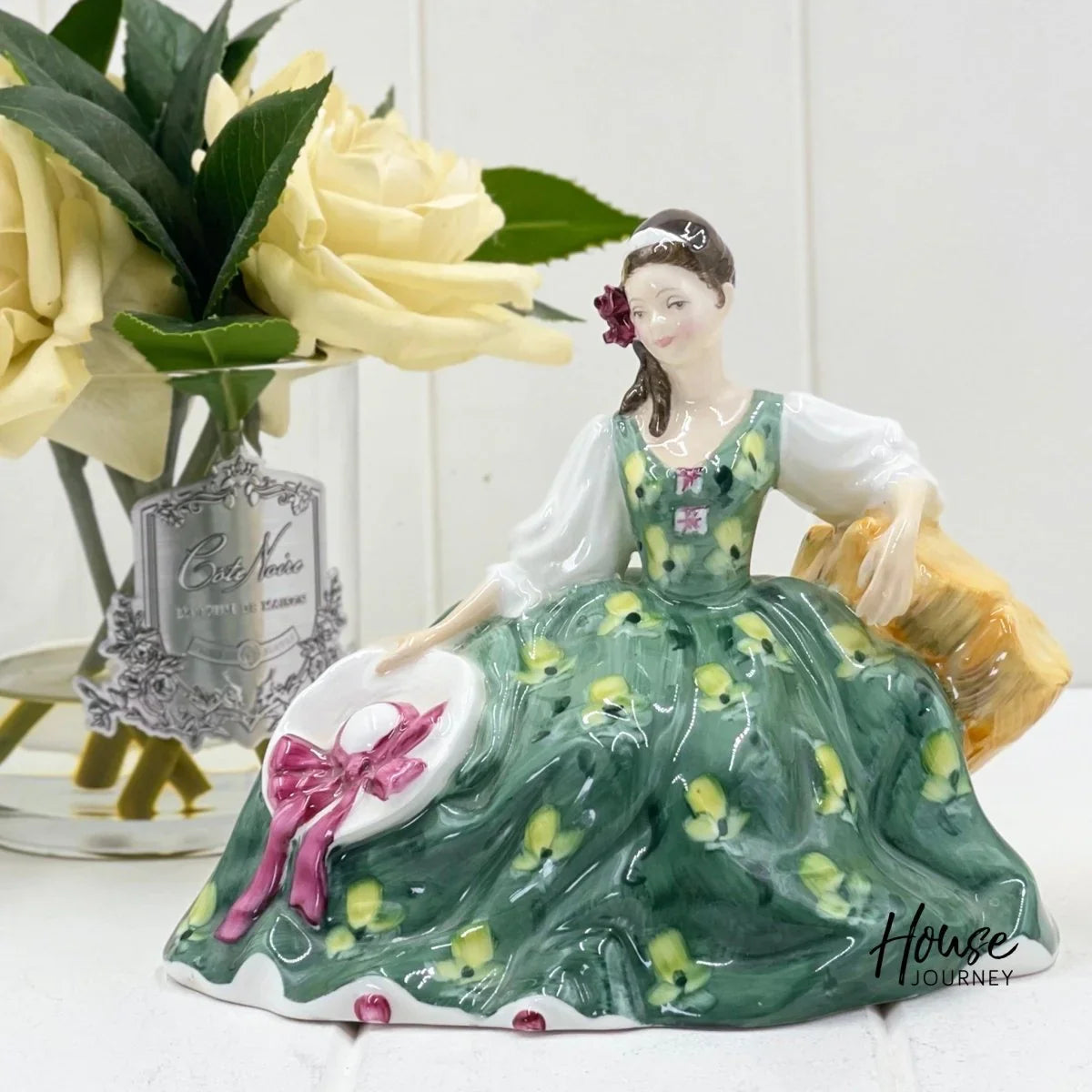 Royal Doulton Elyse HN2474 - 15x18cm Seated Figurine