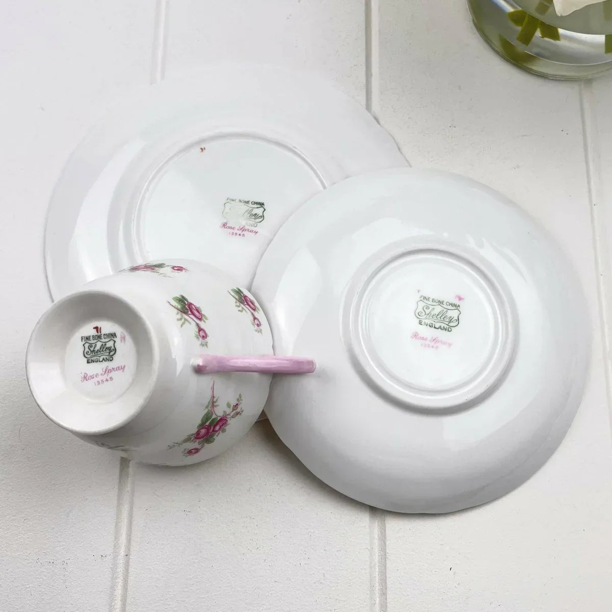 Shelley Vintage Rose Spray Trio - Exquisite Homewares
