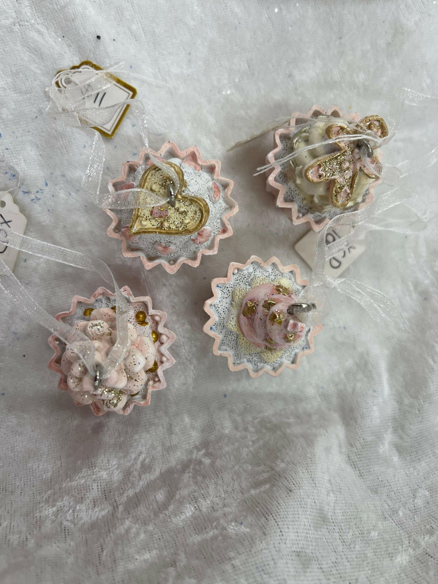 Small Cupcake Christmas Tree Hanging Decoration - Exquisite Homewares