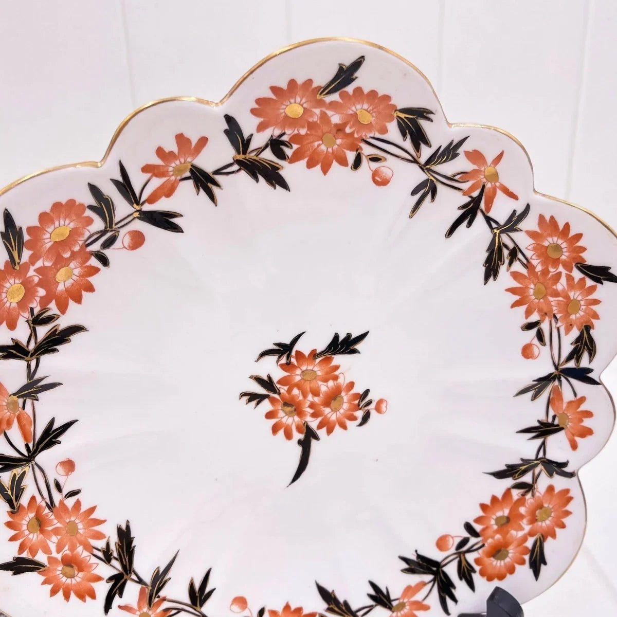 Wileman (early Shelley) Pattern 6031 Daisy Wreath Set of 2 Cake Plates - Exquisite Homewares