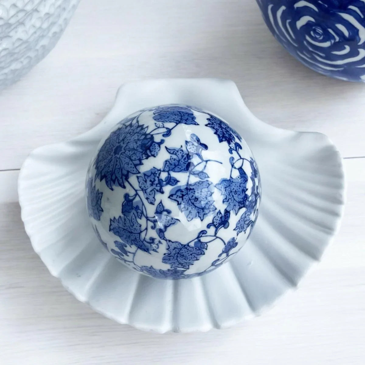 10cm Blue & White Deco Balls - Exquisite Homewares 