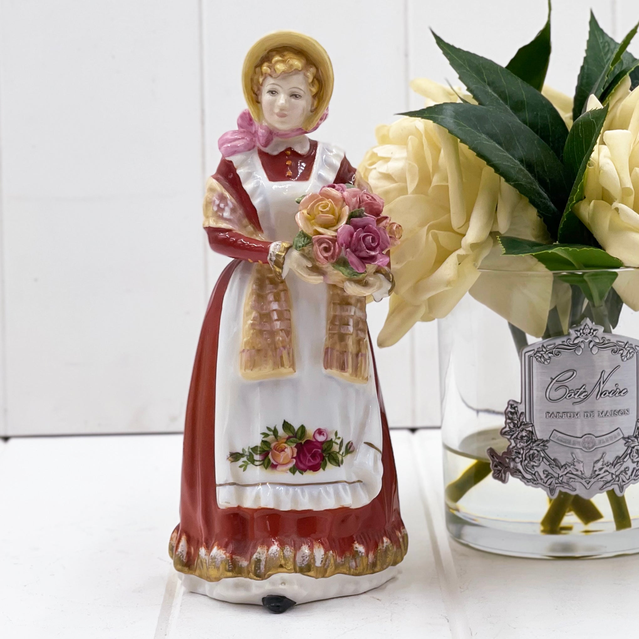 Royal Doulton HN3692 Old Country Roses Figurine