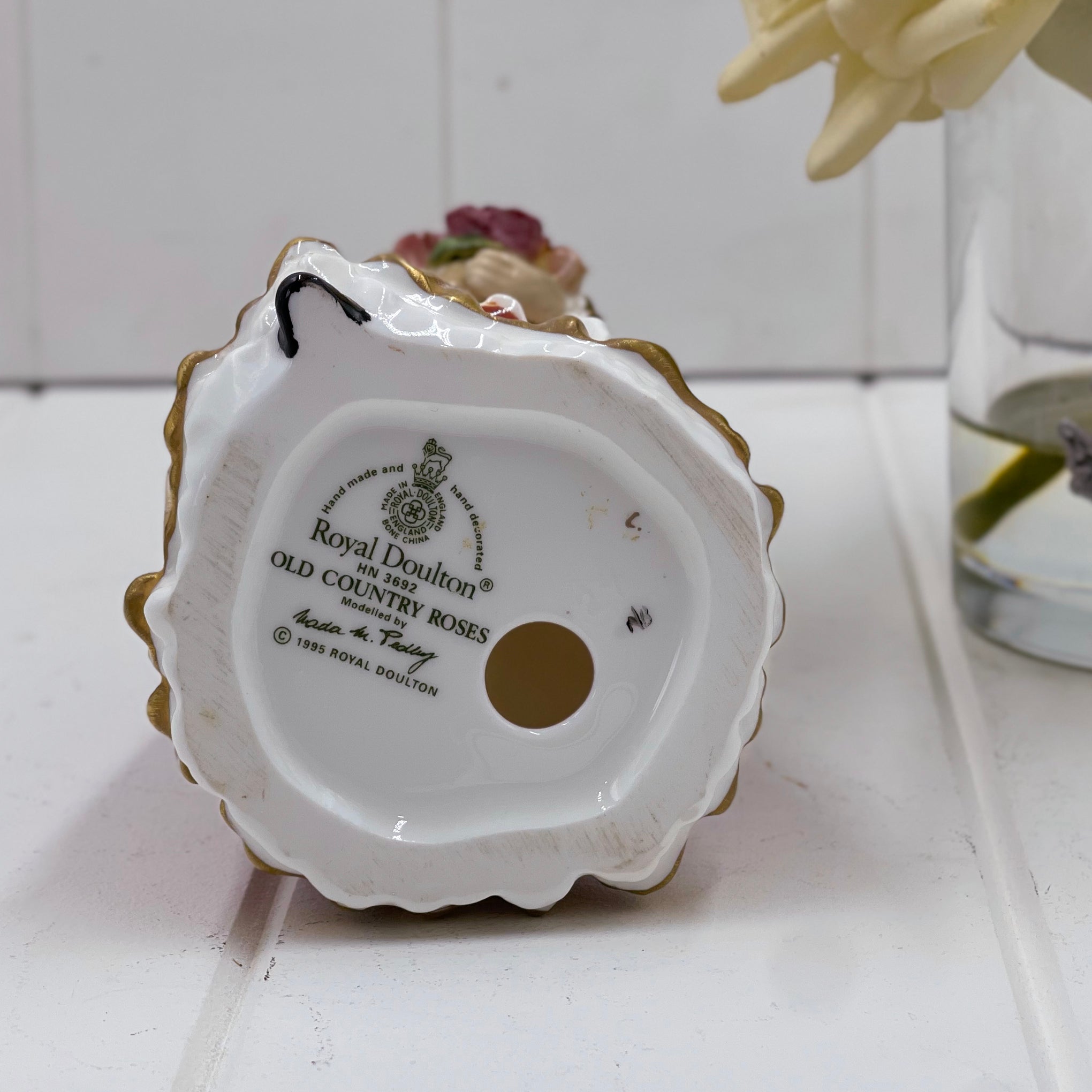 Royal Doulton HN3692 Old Country Roses Figurine