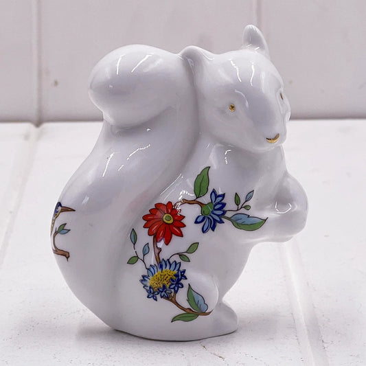 Aynsley Pembroke Squirrel