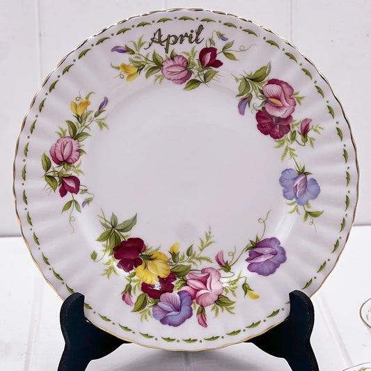 Royal Albert Flower of the Month April Entree Plate