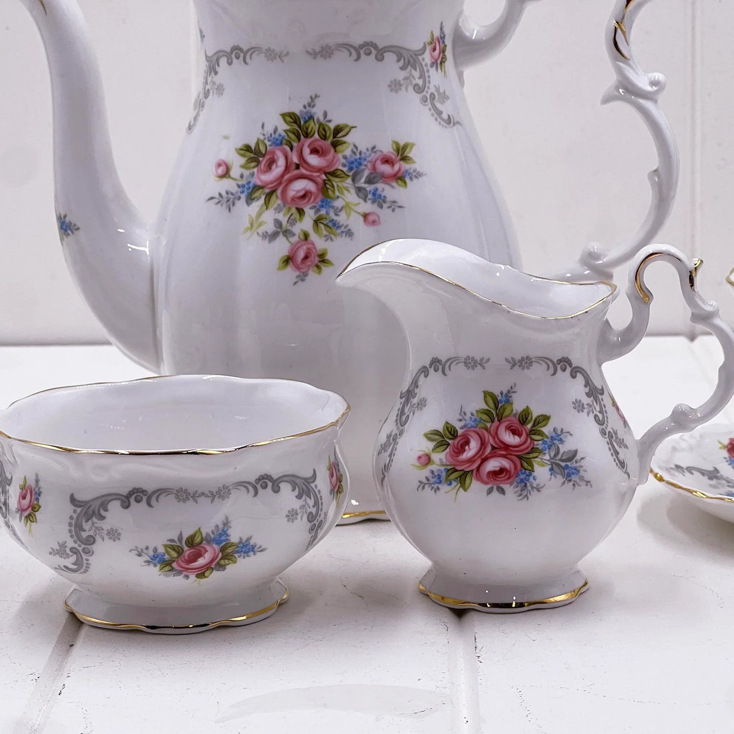 Royal Albert Vintage Tranquility Coffee Set