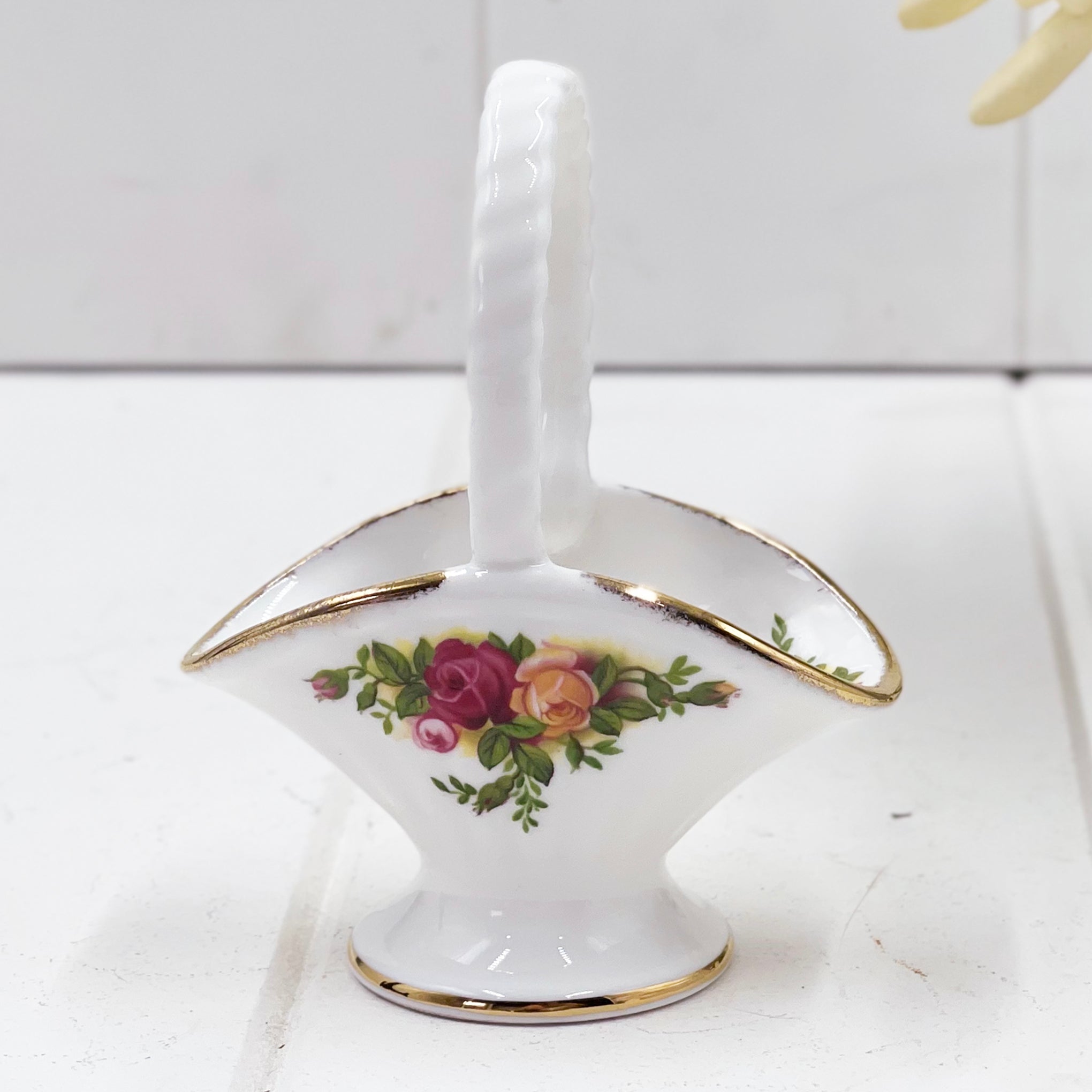 Royal Albert Old Country Roses Wide Basket