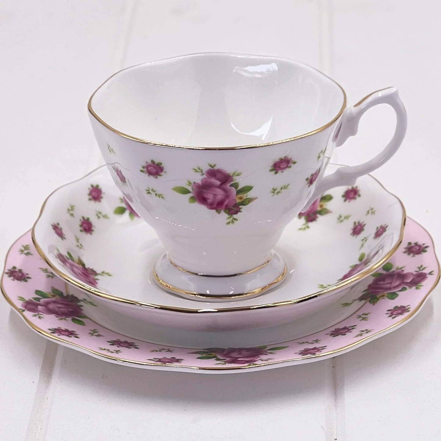 Royal Albert New Country Roses Pink White Trio - Rare Pink Side Plate