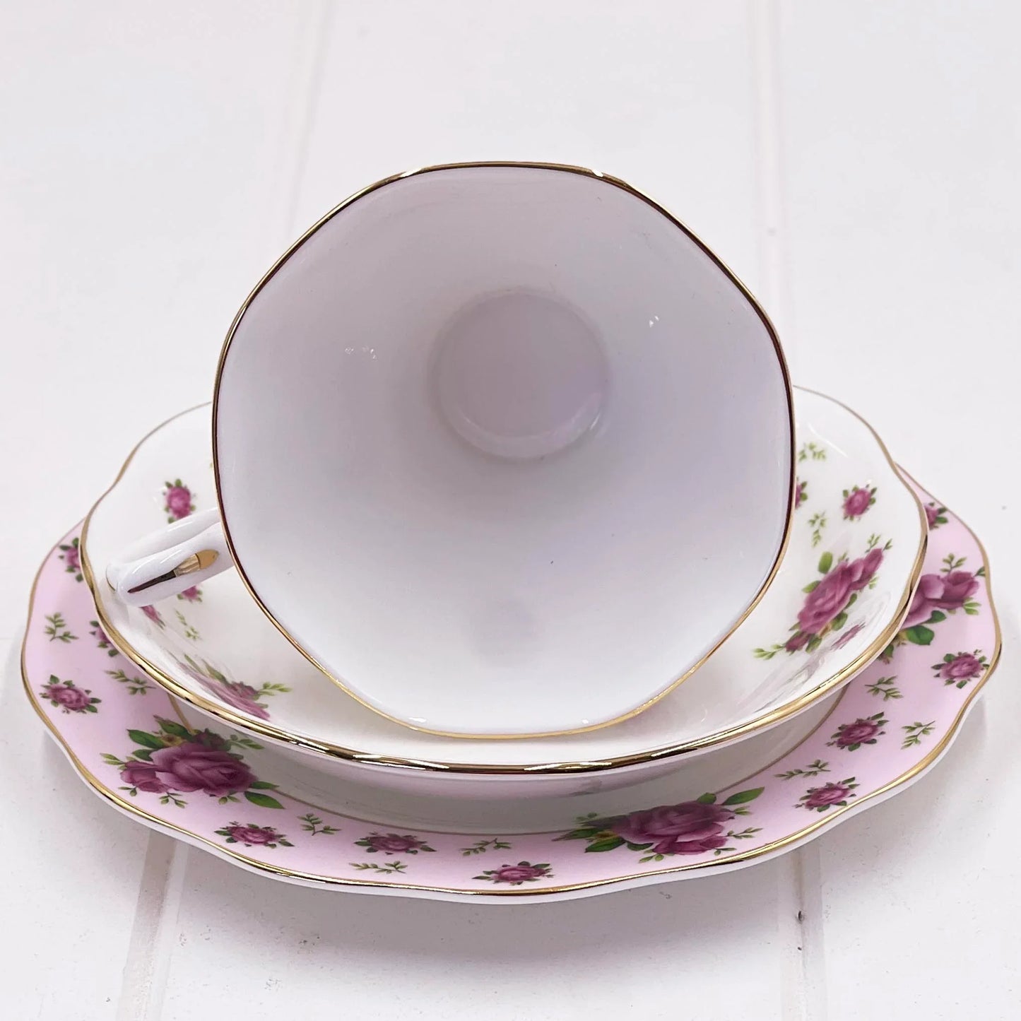 Royal Albert New Country Roses Pink White Trio - Rare Pink Side Plate