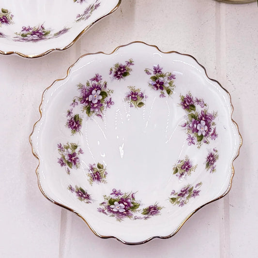 Royal Albert Vintage Sweet Violet Shell Dish