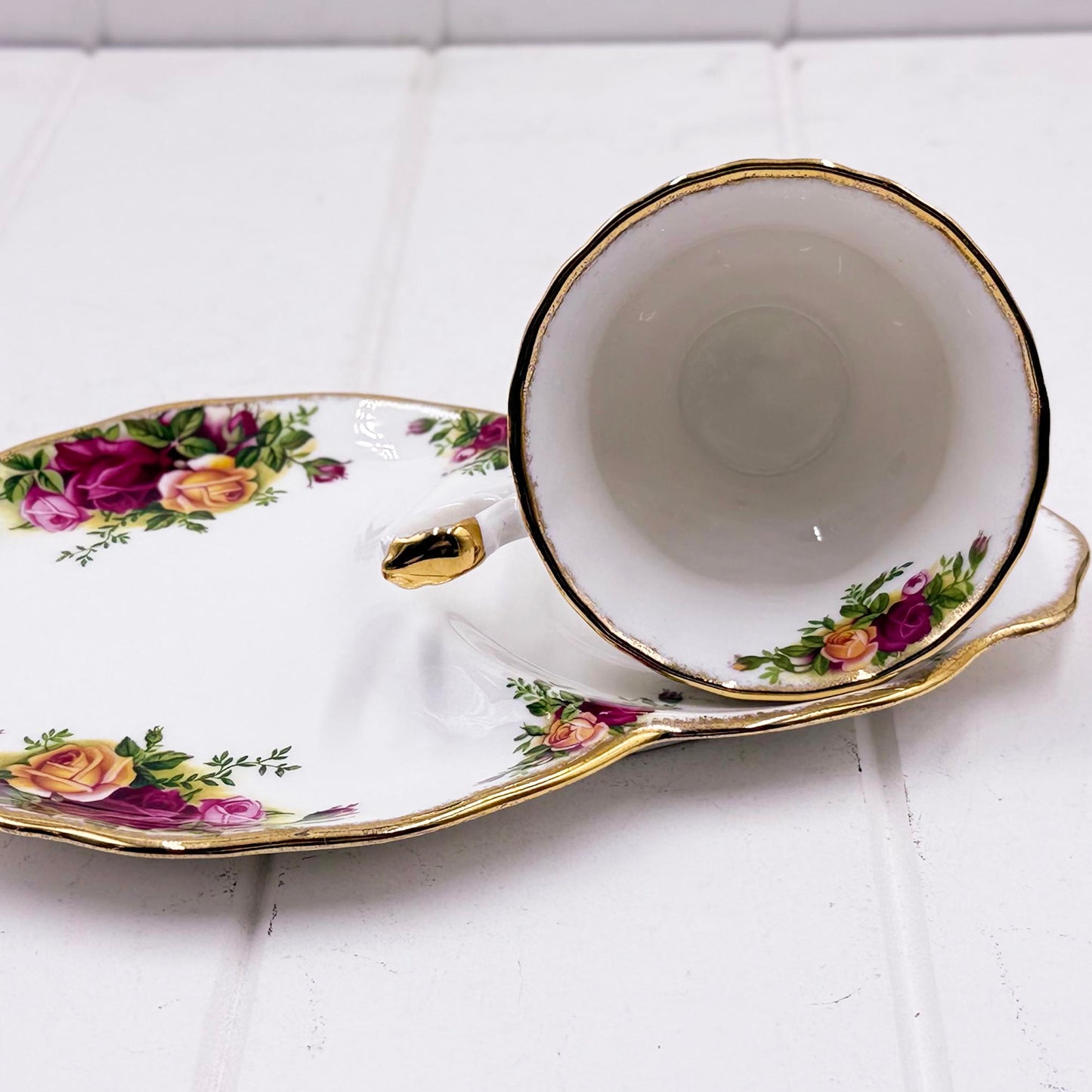 Royal Albert Old Country Roses Tennis Set