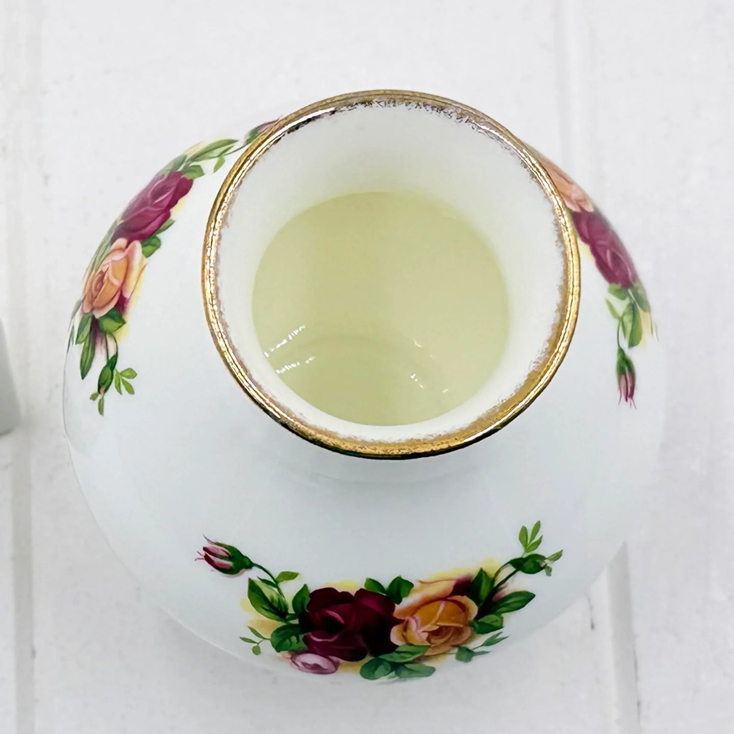 Royal Albert Old Country Roses Vase