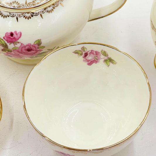 Salisbury Dijon Teapot, Sugar and Creamer.