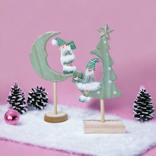 Moon & Tree Decor.
