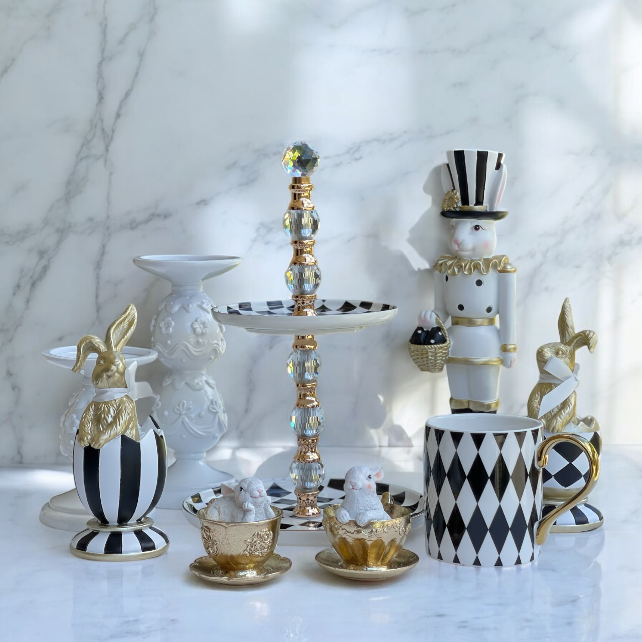 19cm Black & White Striped Luxe Egg