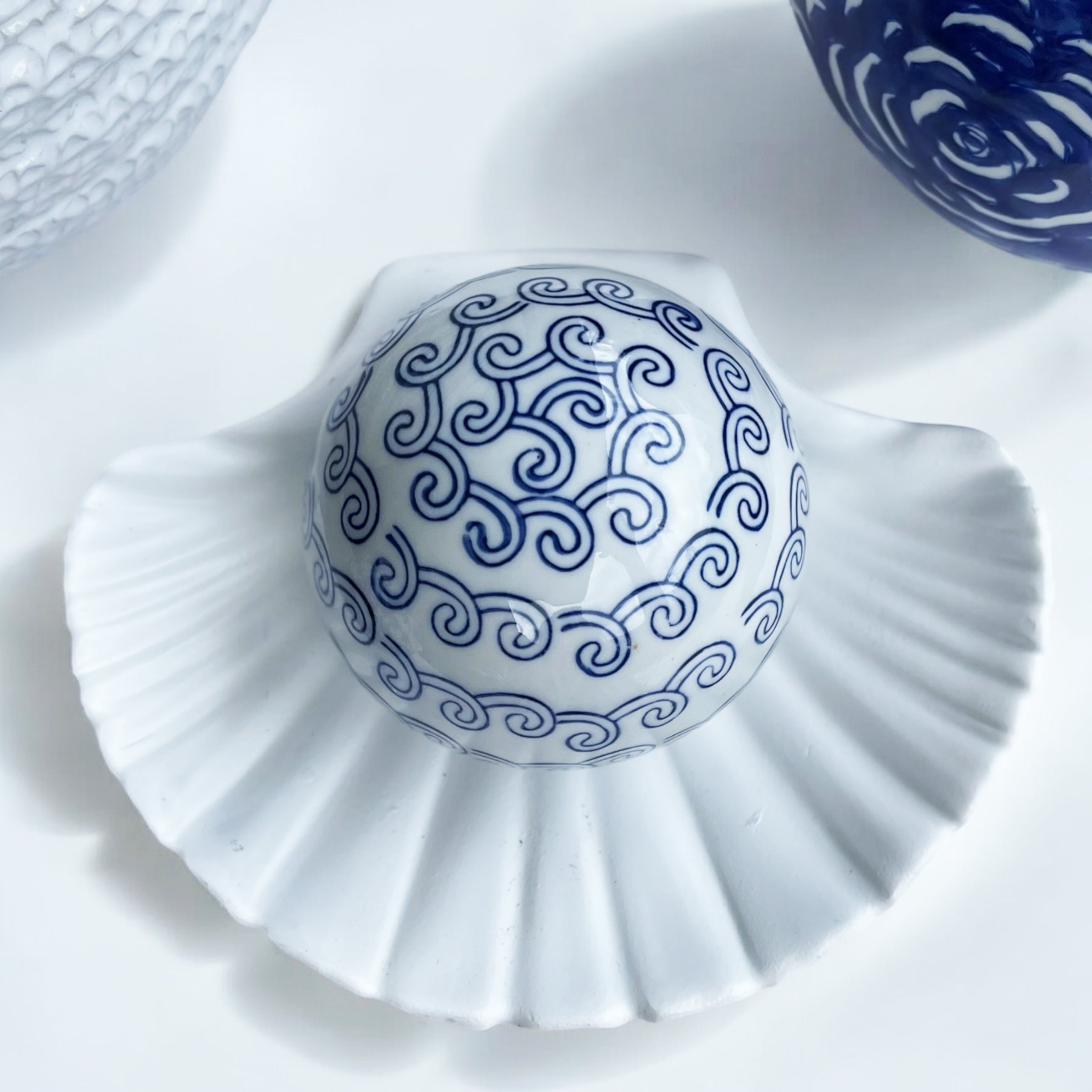 10cm Blue & White Deco Balls