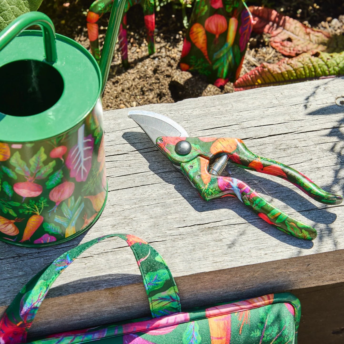 Veggie Soup Garden Secateurs and Gloves Set - 2-Piece