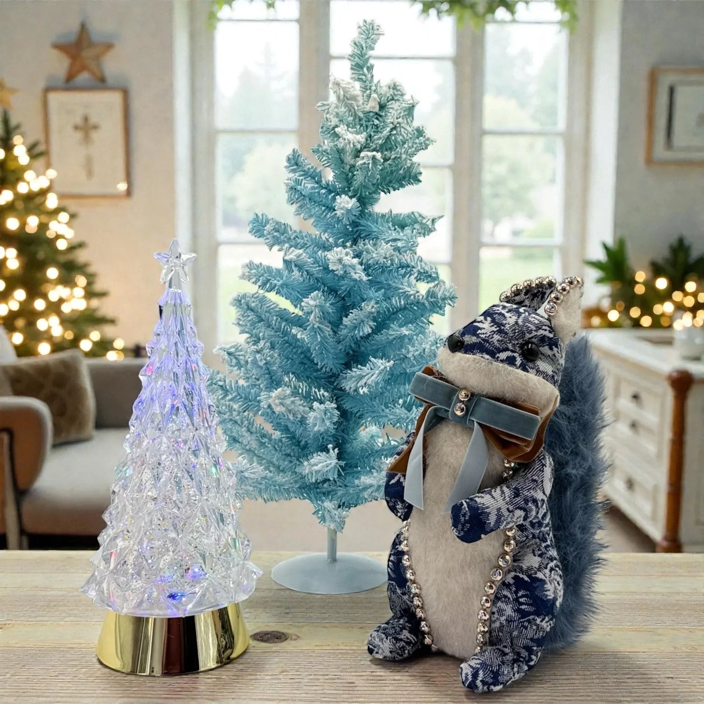 Elegant Mumma Squirrel - 26.5 cm