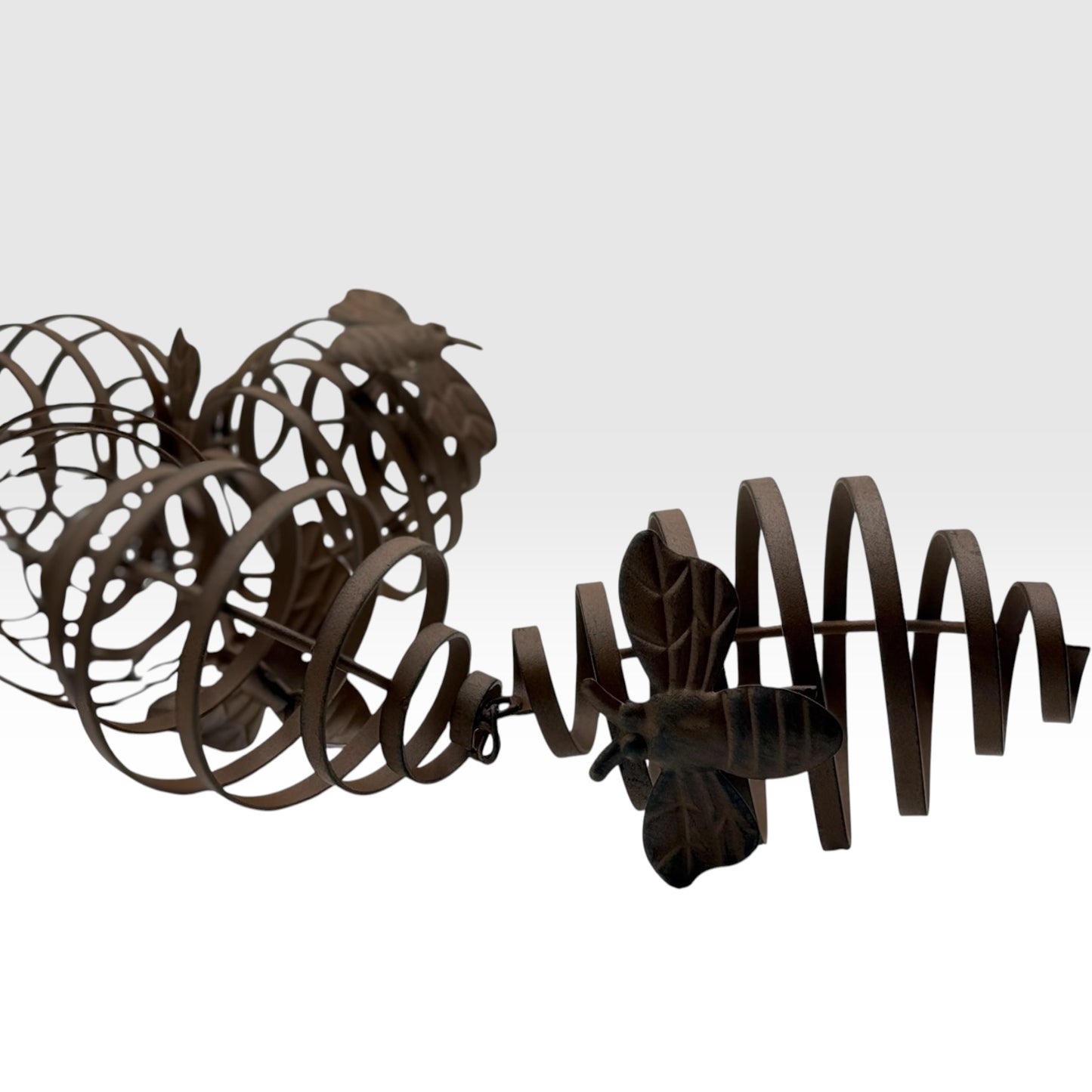 Bee Swirl Rain Chain - 1.47mtrs
