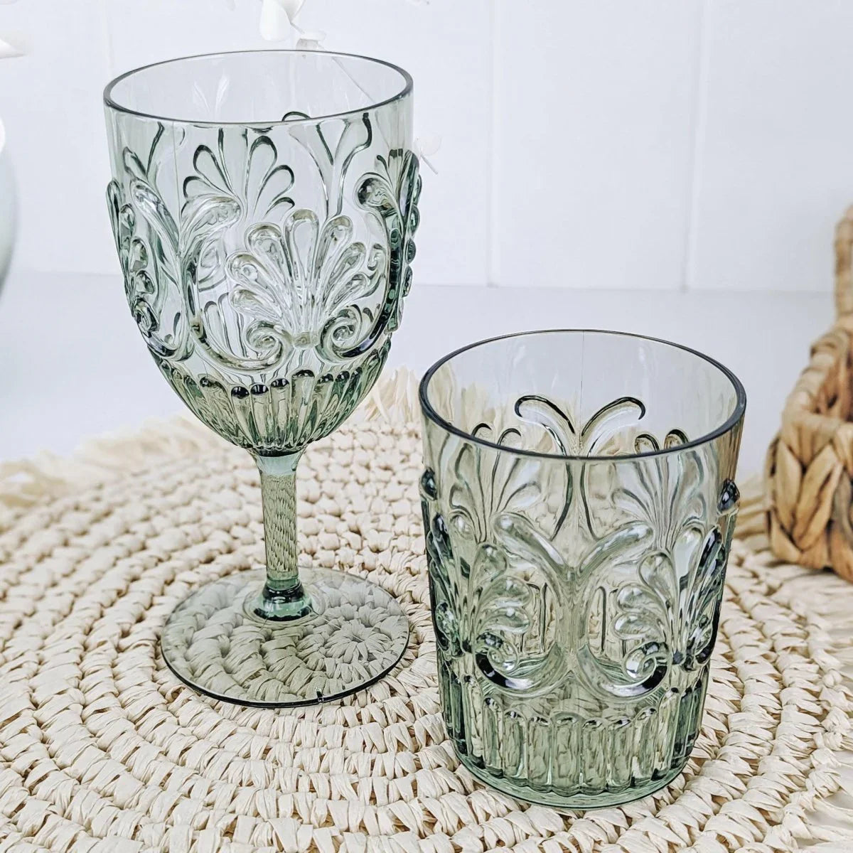 Acrylic Scollop Sage Green Wine Glass - Exquisite Homewares 