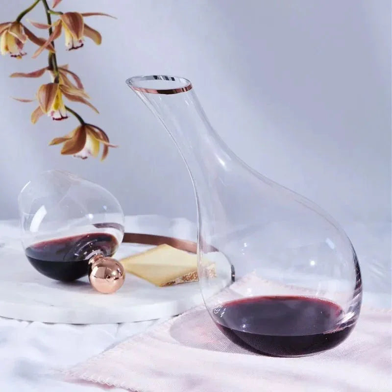 Aerating Wine Glasses - Exquisite Homewares 
