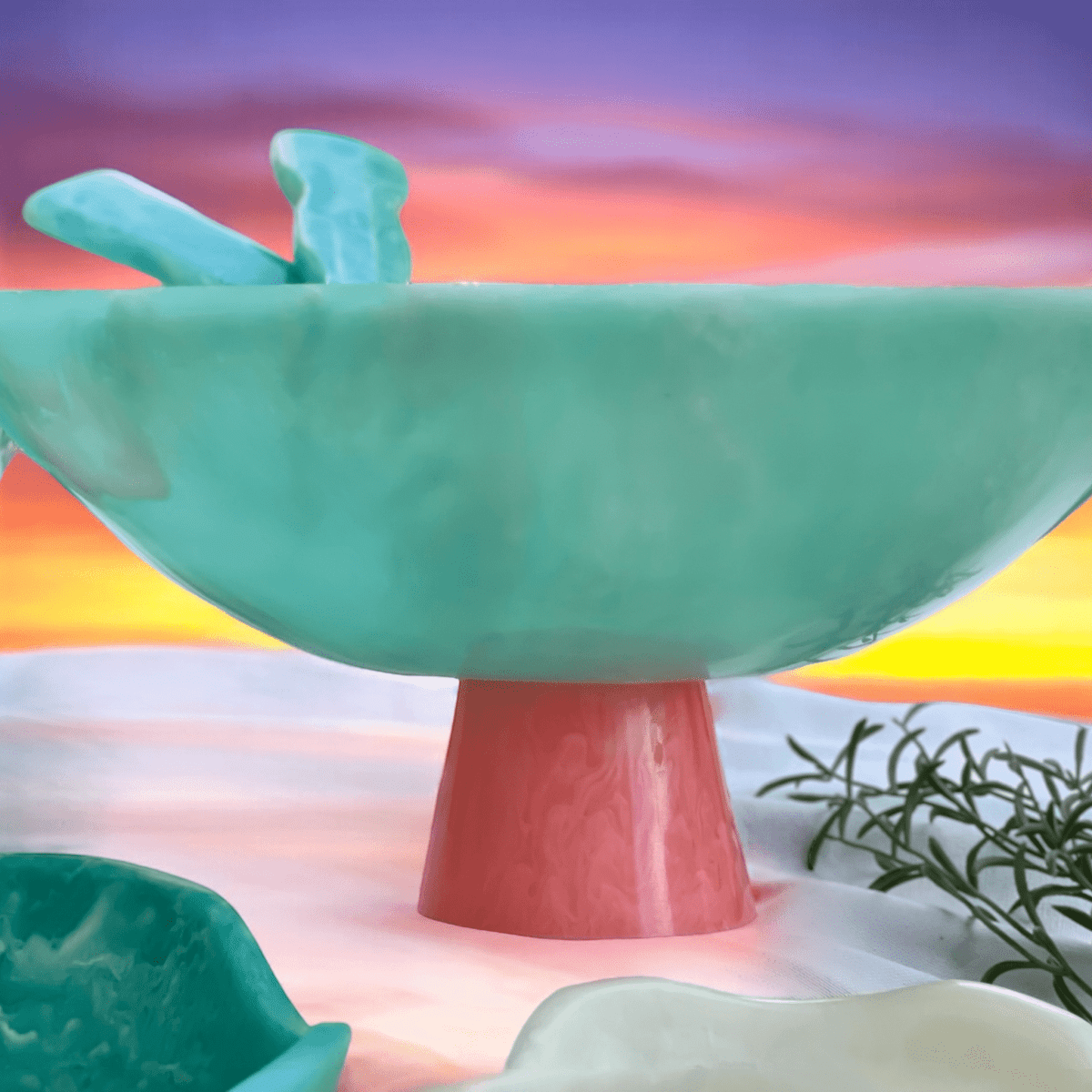 Athena Pedestal Bowl - Exquisite Homewares