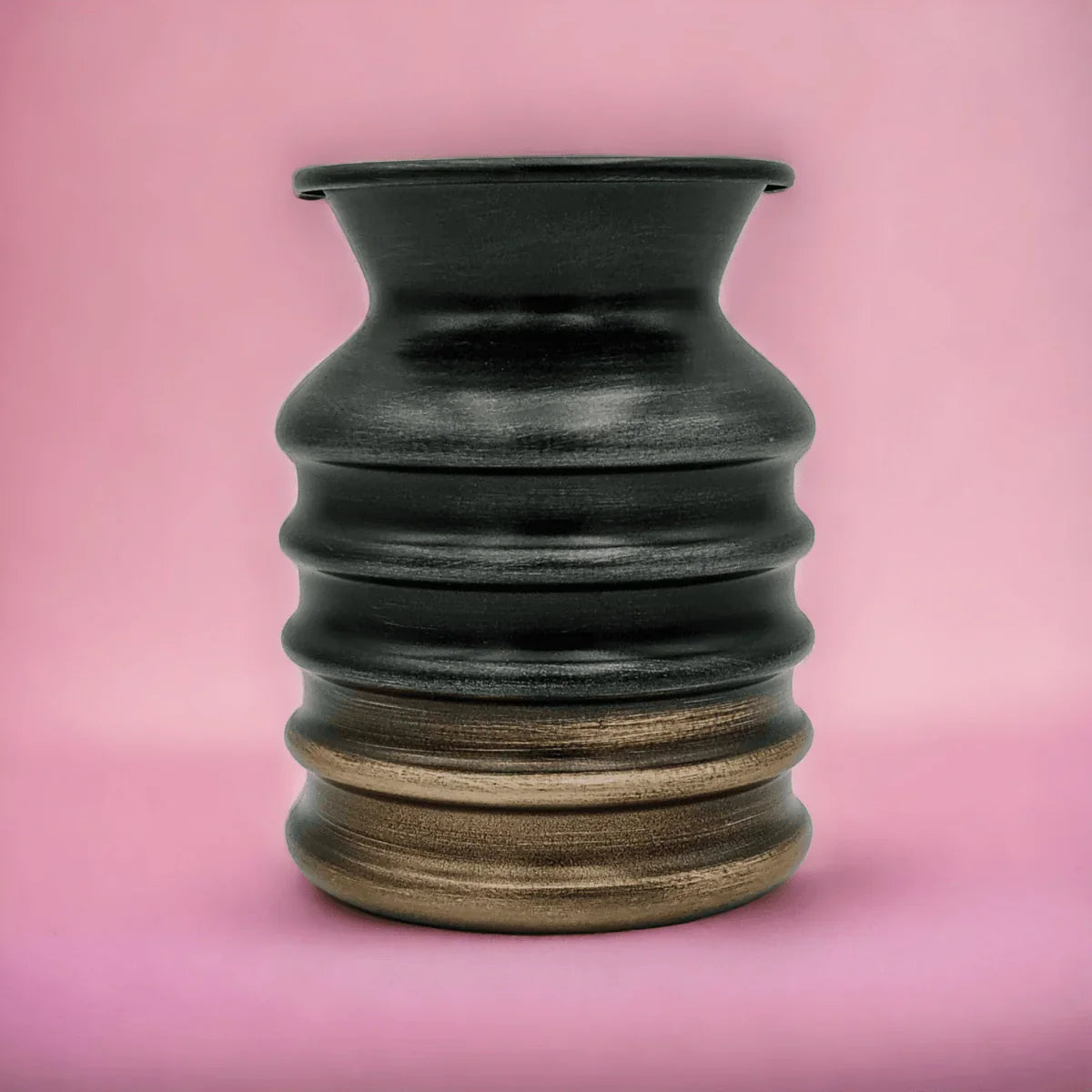 Canyon Metal Vase - Exquisite Homewares 