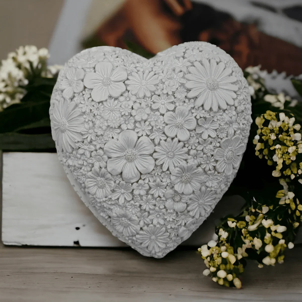 Floral Heart Trinket Box - White - Exquisite Homewares 