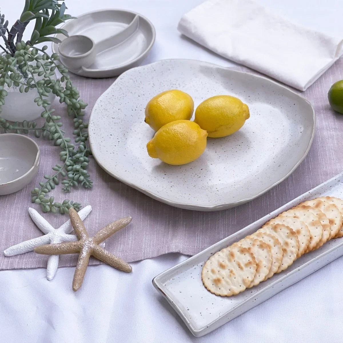 Ivory Abstract Oval Platter - Exquisite Homewares 
