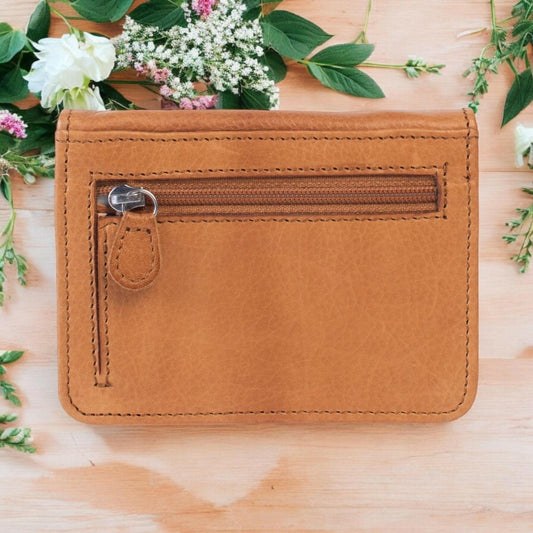 Kitt Purse in Tan - Exquisite Homewares