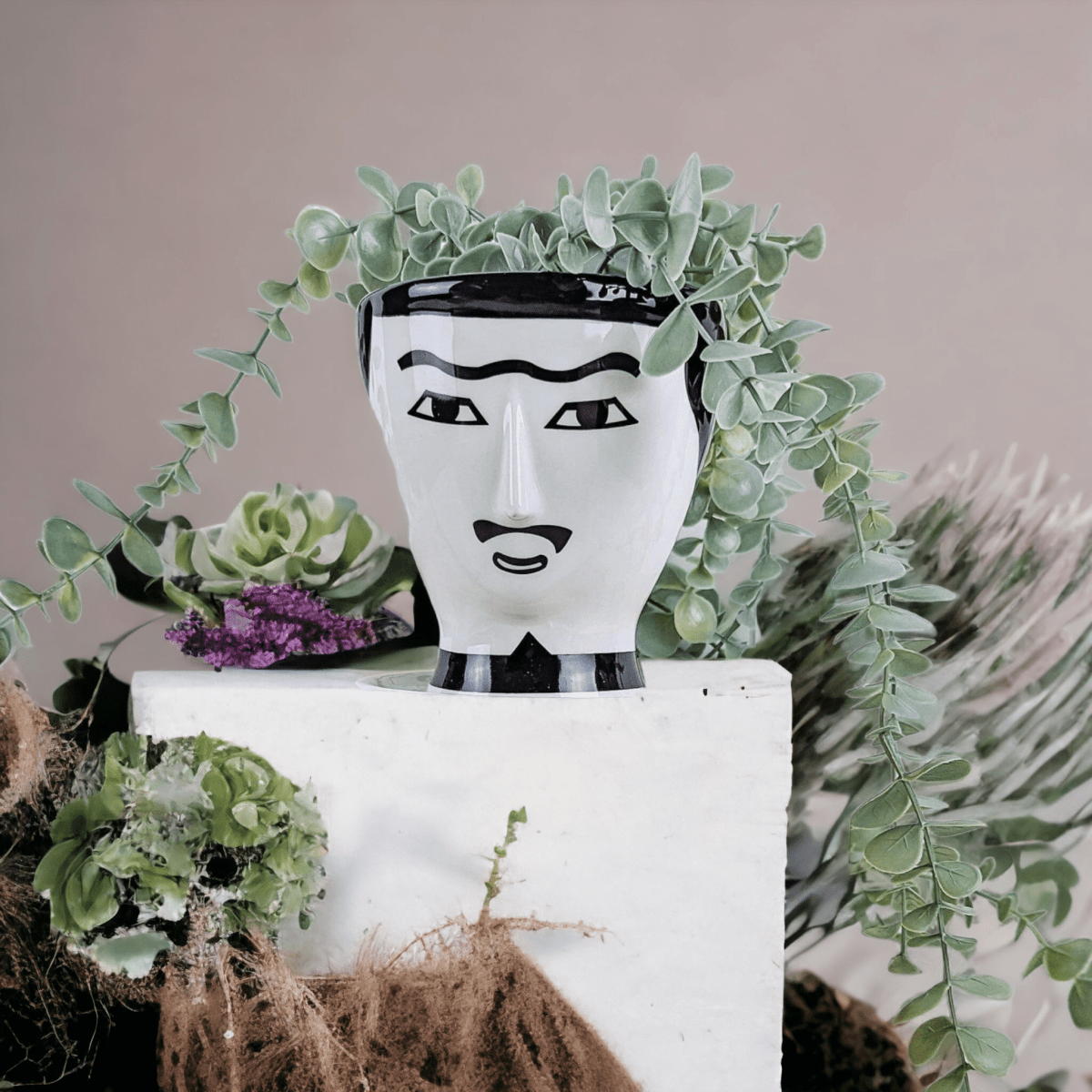 Monsieur Lucien Planter - Exquisite Homewares