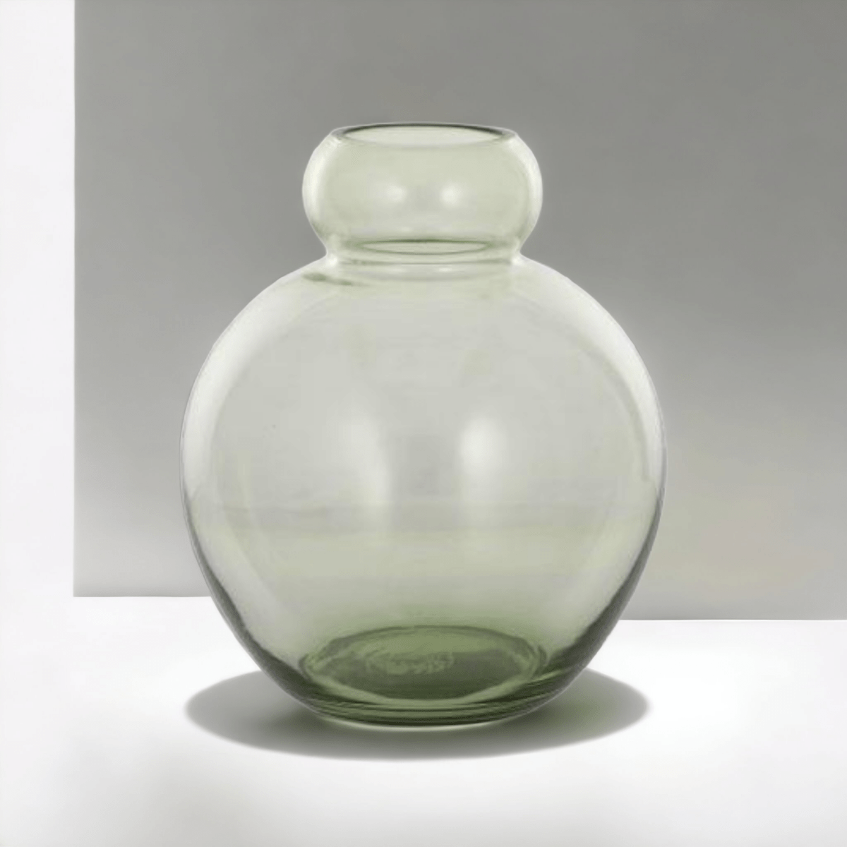 Palmyra Sage Vase - Exquisite Homewares