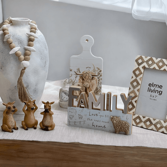 Plaque with Highland Cow Family Design - Exquisite Homewares