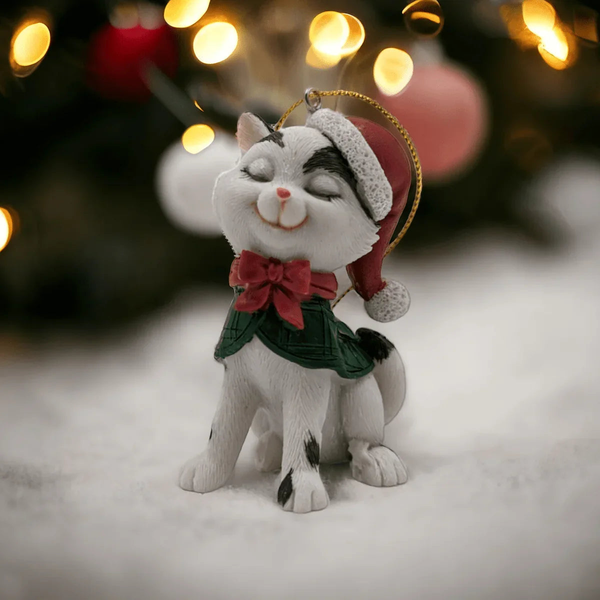 Red or Green Hanging Cat Tree Decoration - Exquisite Homewares 