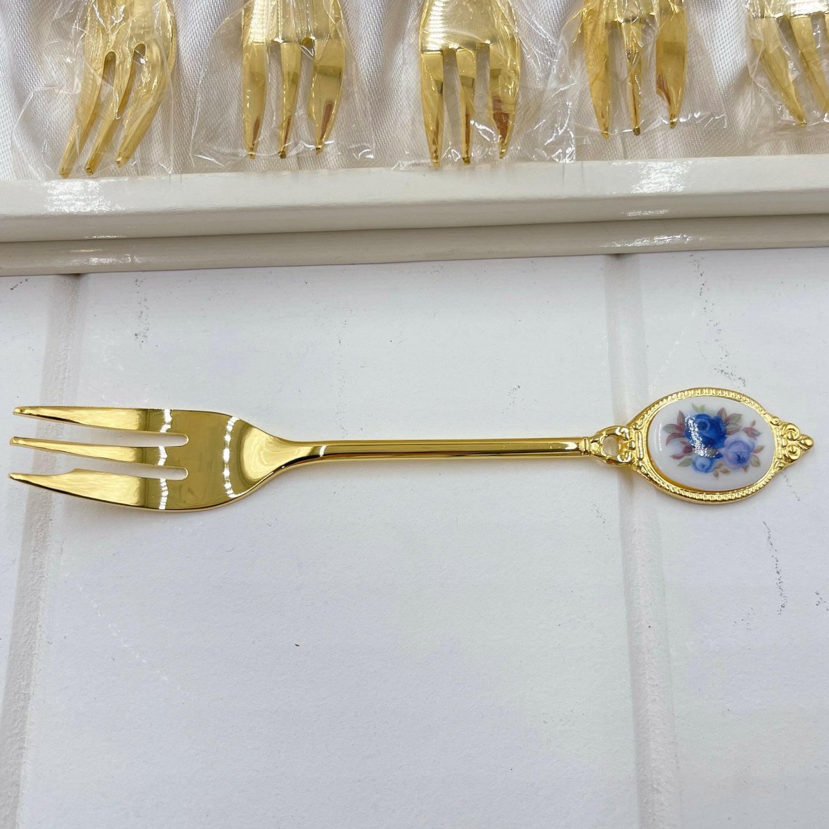 Royal Albert Moonlight Roses Cake Forks - Exquisite Homewares