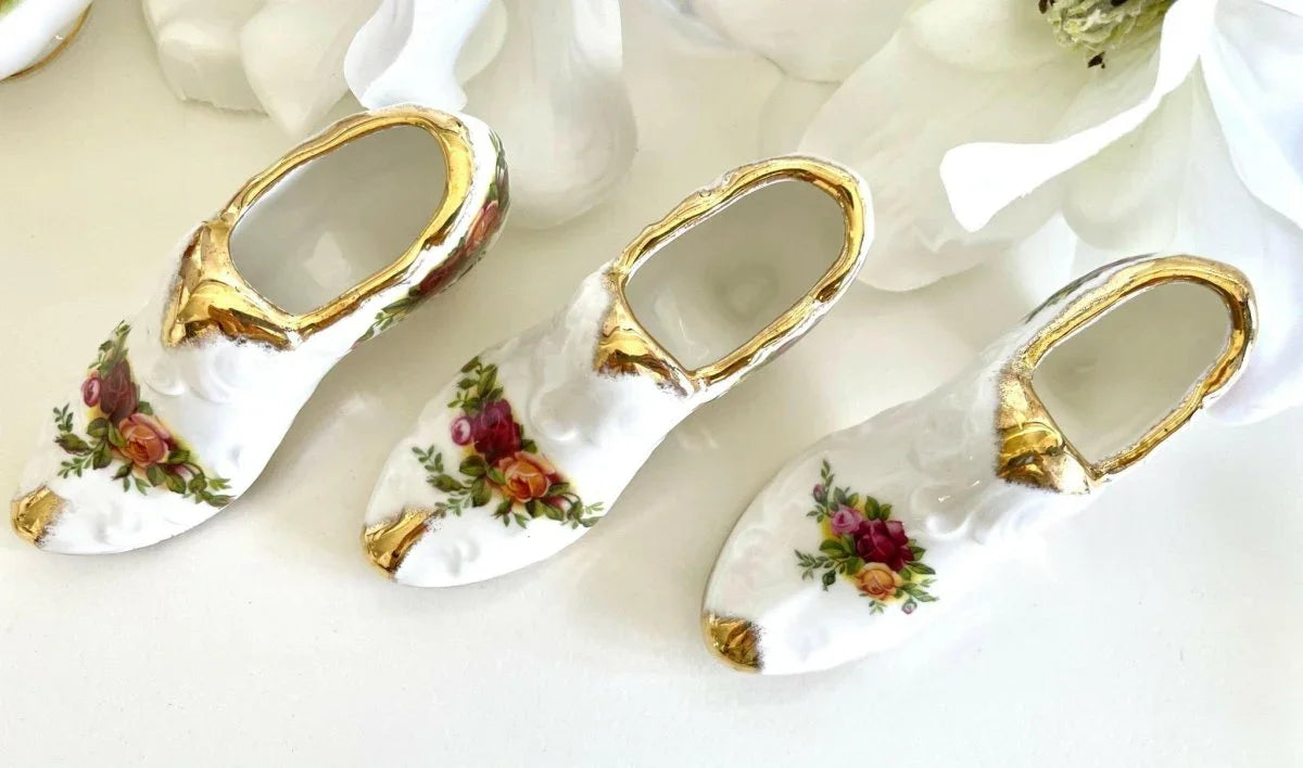 Royal Albert Old Country Roses Shoe - Exquisite Homewares 