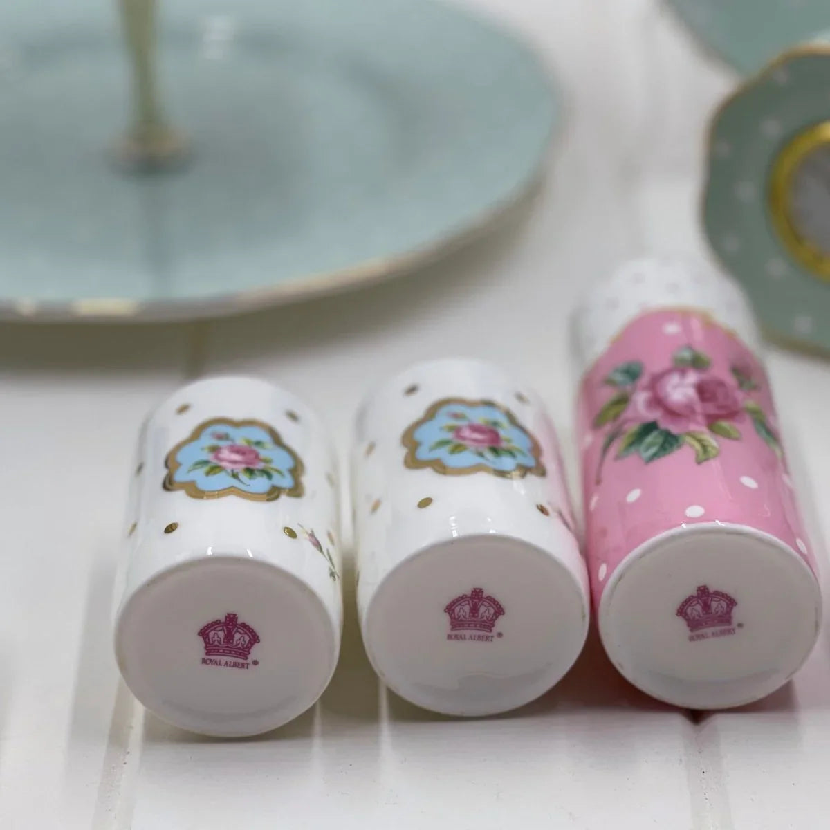 Royal Albert Vintage Mix Vase Set - Exquisite Homewares 