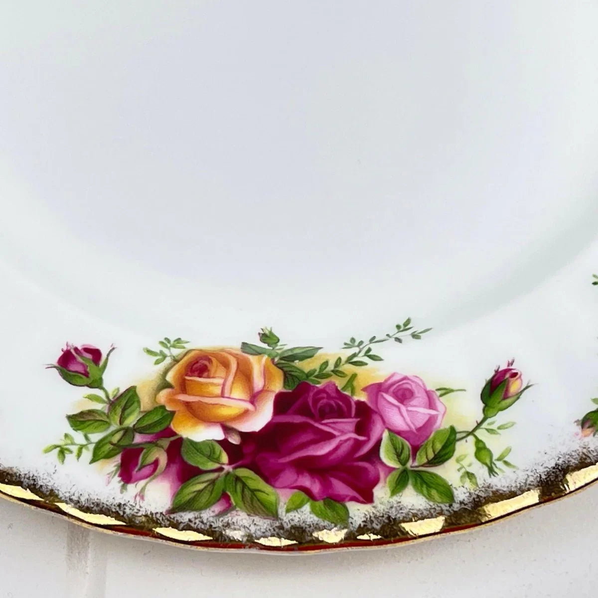 Royal Albert Vintage Old Country Roses Entree Plate - Exquisite Homewares 