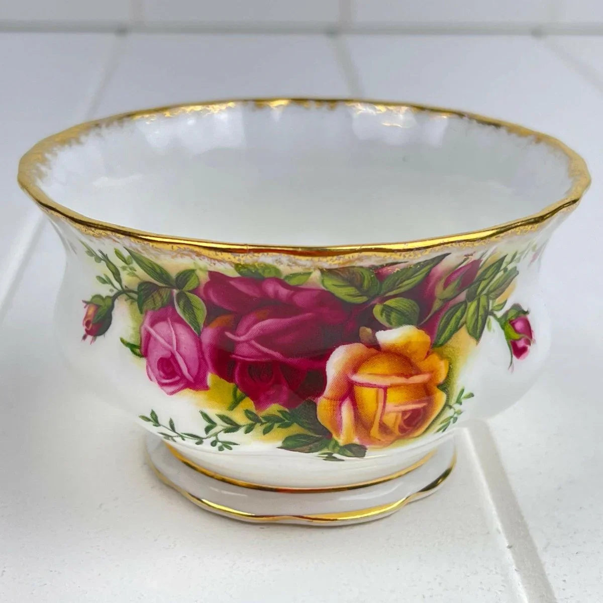 Royal Albert Vintage Old Country Roses Sugar Bowl - Exquisite Homewares 